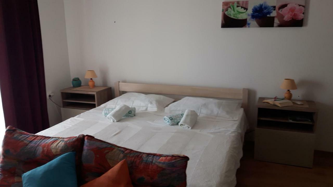 Studio Apartment Maria 塞尼 外观 照片